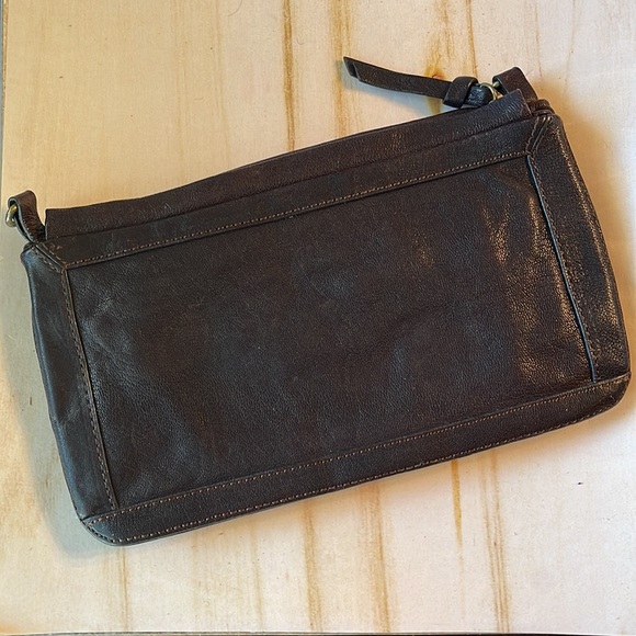 Zara Chain Clutch - Picture 5 of 9